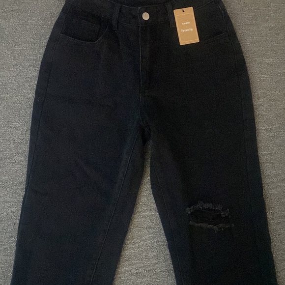New Shein frenchy black distressed jeans - Picture 2 of 5